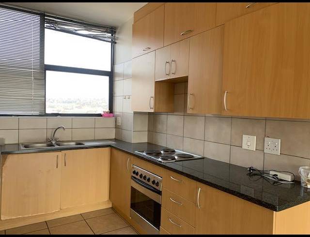 2 BEDROOM PROPERTY TO RENT IN ELMAPARK